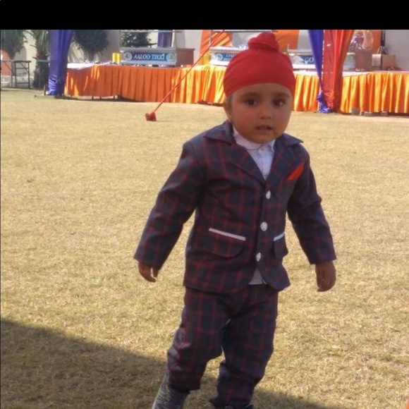 Meet your Posher, Harpreet - Picture 1 of 1